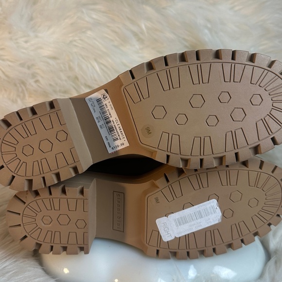 Gianni Bini Griffyn Oat Natural Suede Lug Sole Ankle Boots - Picture 9 of 11